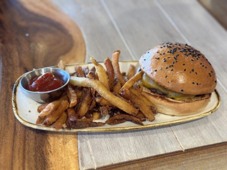 【気まぐれ日記】モンキーポッドキッチン（ワイキキ）のハッピーアワー♪