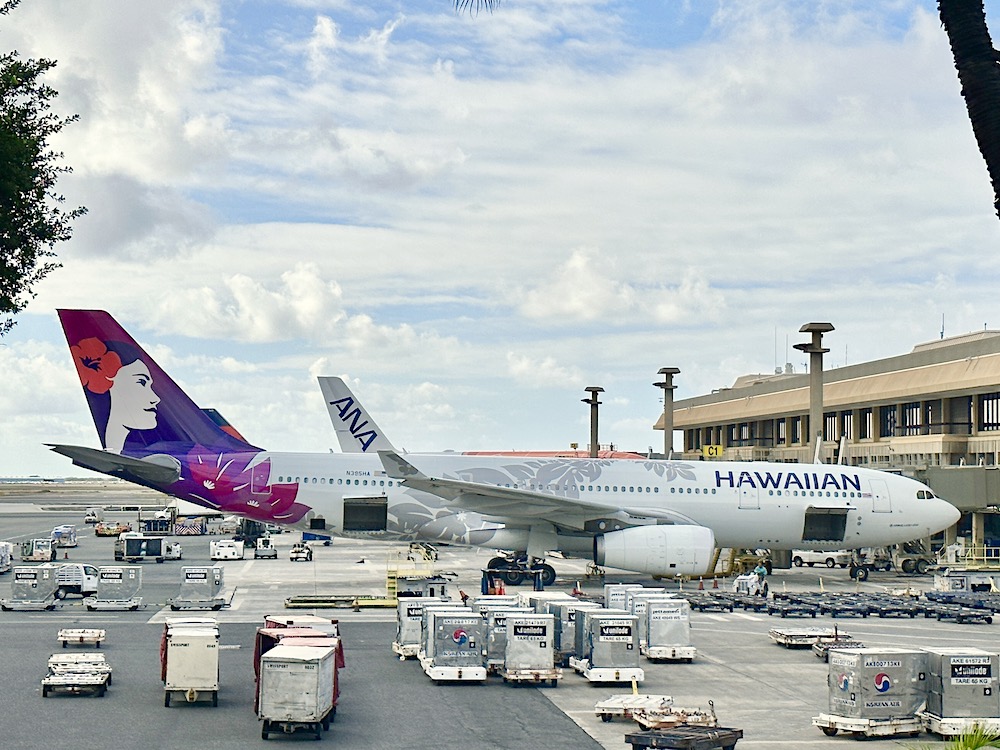 【2023年10月】日本からハワイへの渡航人数（統計）