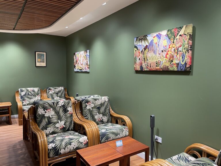 ホノルル空港の「IASSハワイラウンジ」が生まれ変わって新装オープン!プライオリティパスも利用可能 ホノルル空港の「IASSハワイラウンジ」が生まれ変わって新装オープン!プライオリティパスも利用可能