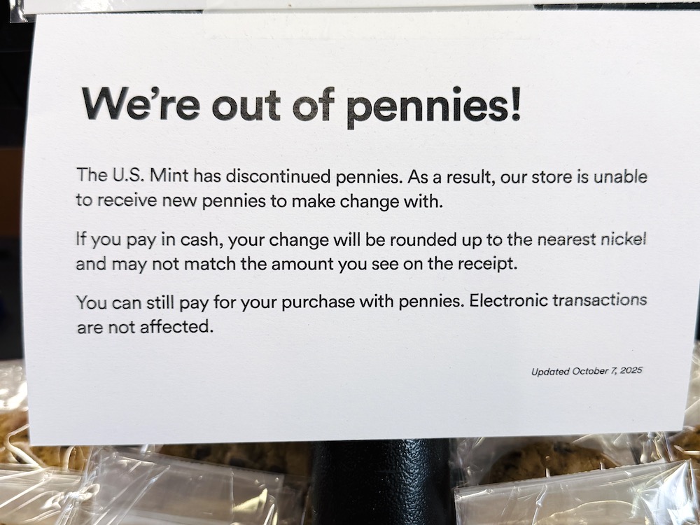 1セント硬貨製造停止に伴い、1セント硬貨が不足している