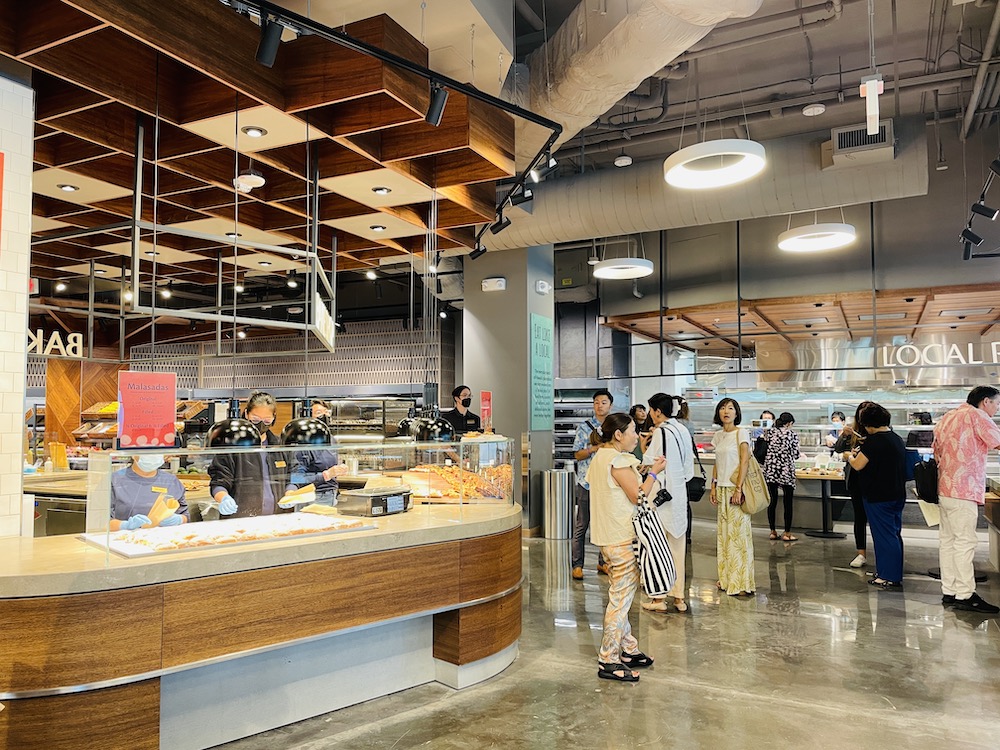 ワイキキマーケットが約1ヶ月間の休業